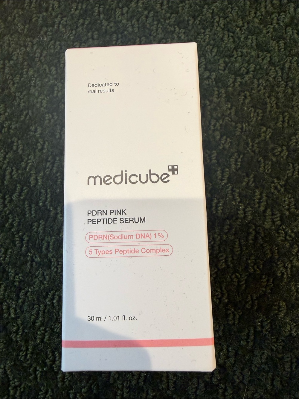 medicube PDRN Pink Peptide Serum - Pink